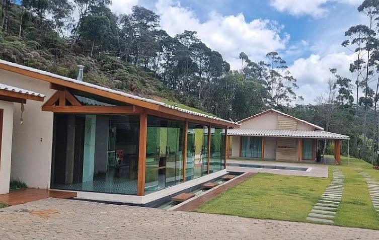 Casa em Marechal Floriano piscina, mobiliada
